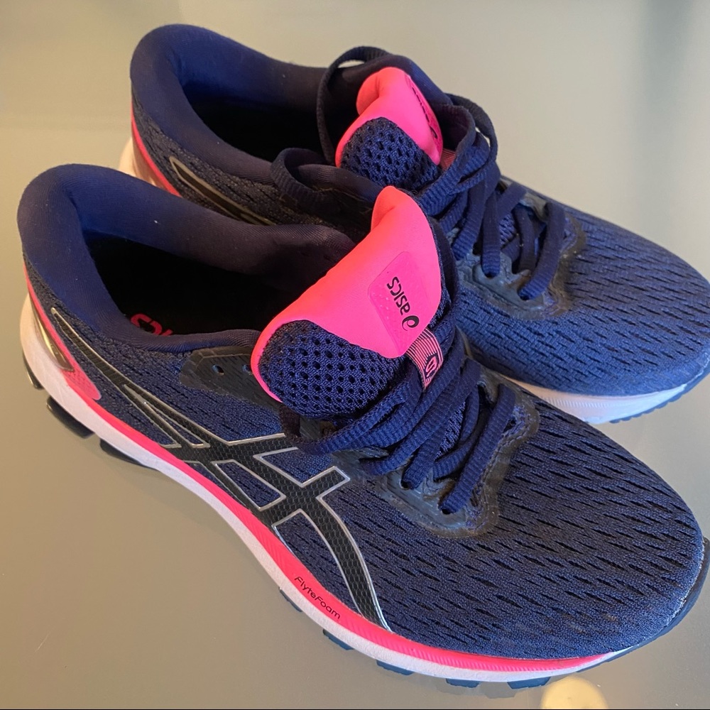 Asics GT-1000 9 Blue/Pink Womens US Size 6